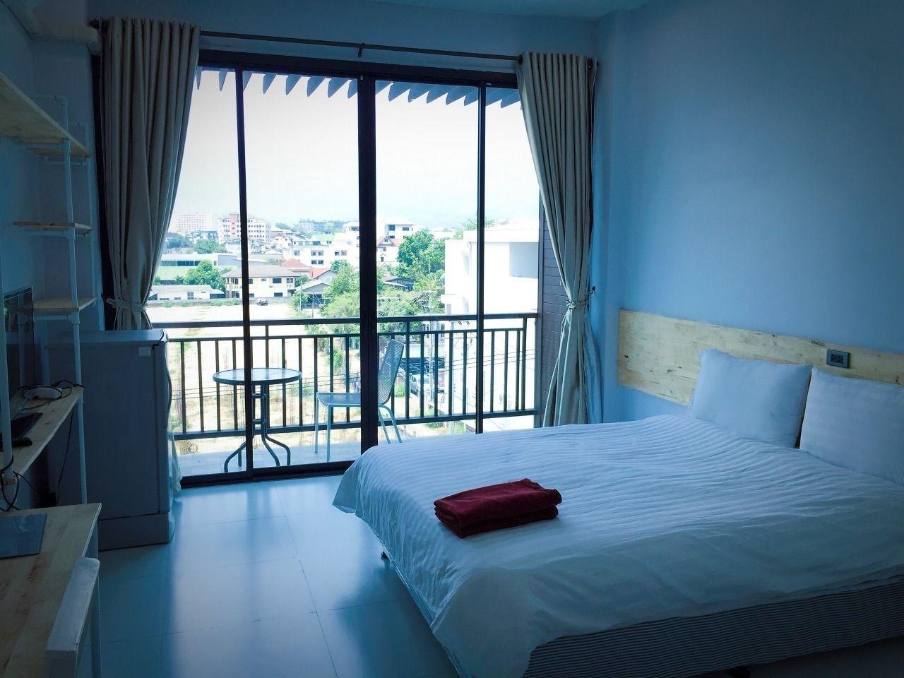 Rinrada Loft Resident Hotel Chiang Mai Bagian luar foto