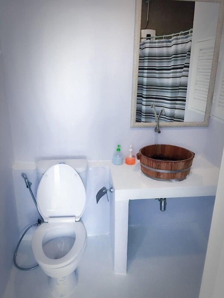 Rinrada Loft Resident Hotel Chiang Mai Bagian luar foto